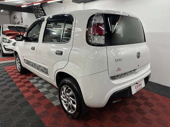 FIAT UNO 1.0 FIRE FLEX ATTRACTIVE MANUAL FIAT UNO 1.0 FIRE FLEX ATTRACTIVE MANUAL